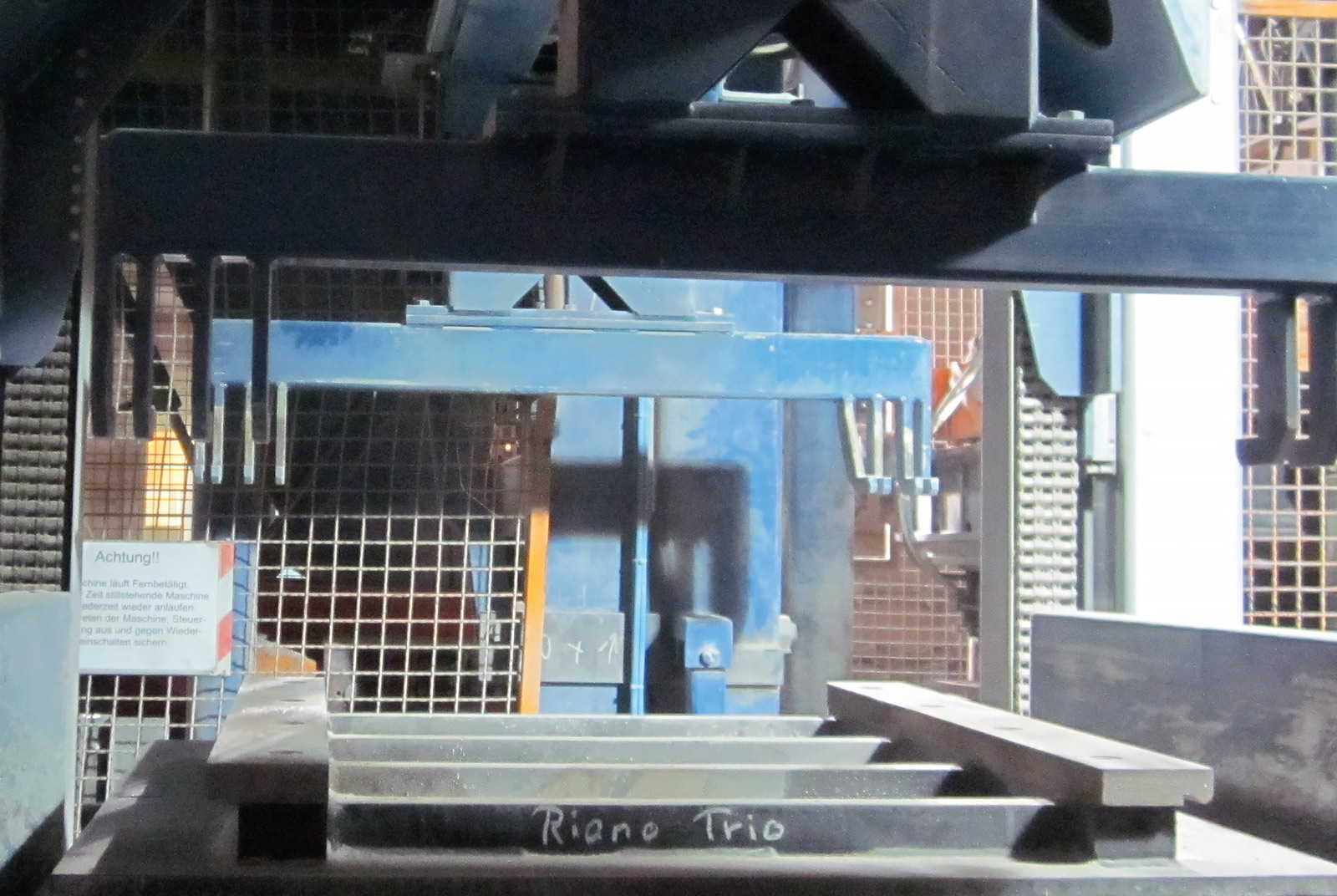 KBH Mold Changer